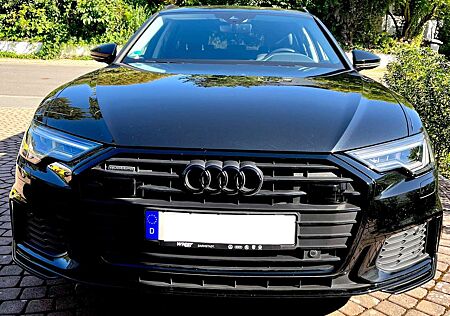 Audi A6 Avant 55 TFSI quattro S tronicdesign