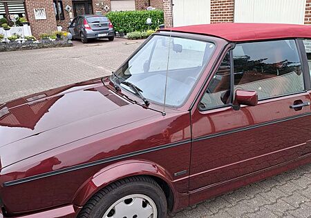 VW Golf Cabriolet Volkswagen Cabrio Etienne Aigner