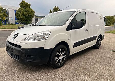 Peugeot Partner L2 Komfort TÜV bis Aug.2026 LKW Zul.