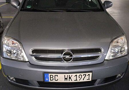 Opel Vectra Caravan 2.2 Caravan First Edition