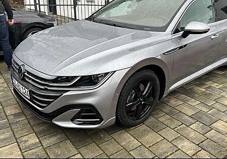 VW Arteon Volkswagen Shooting Brake 2.0 TDI SCR DSG R-Line