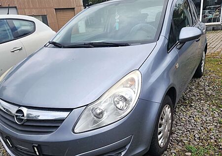 Opel Corsa 1.2 16V , TÜV Neu !