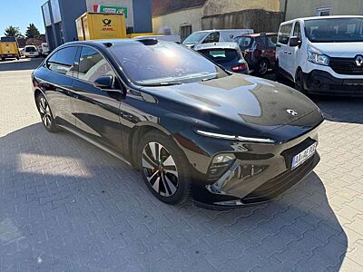 NIO ET7 480 kW Baas AHK PANO LUFT Massage
