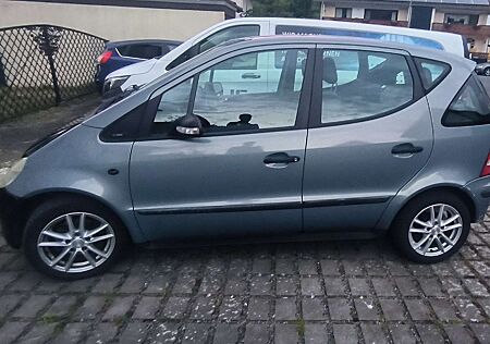 Mercedes-Benz A 140 Classic