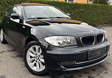 BMW 116 i Edition Sport 1.HAND AUTOMATIK SCHIEBEDACH