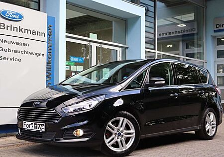 Ford S-Max 2.0 TDCi Allrad Titanium