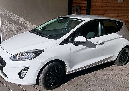 Ford Fiesta 1.1 weiß, sportlich, sehr gepflegt.