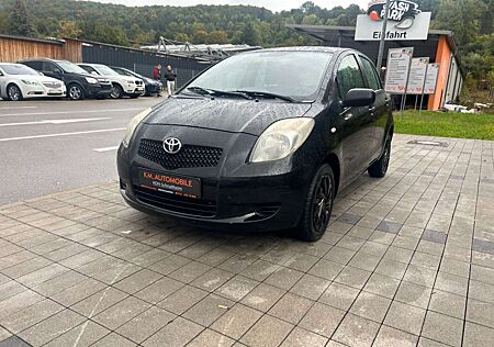 Toyota Yaris Cool 1,3-l-VVT-i*TÜV-NEU 10.10.2006*