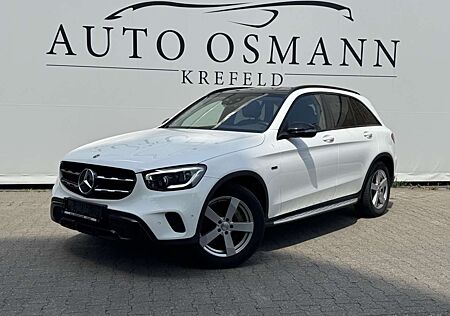 Mercedes-Benz GLC 300 e 4Matic 9G-TRONIC Panorama Kamera