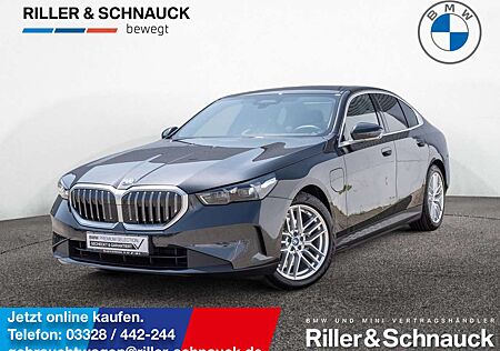 BMW 530 e SITZBELÜFTUNG+HUD+ACC+360°KAM
