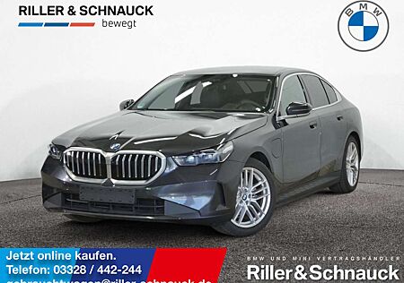 BMW 530 e SITZBELÜFTUNG+HUD+ACC+360°KAM