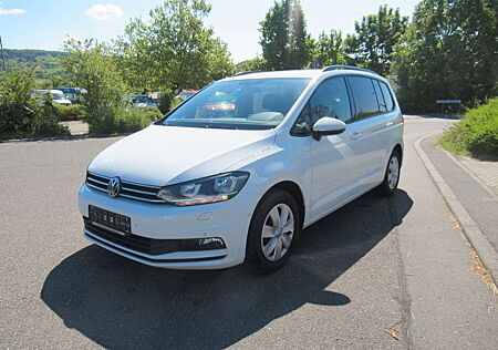 VW Touran Volkswagen Comfortline 7-Sitzer ACC Navi App-Connect