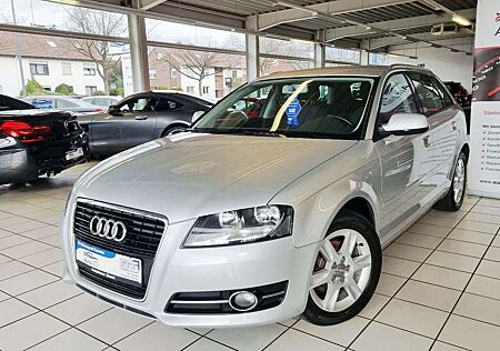 Audi A3 Sportback 1.6 TDI Attraction-Sitzheizung-PDC