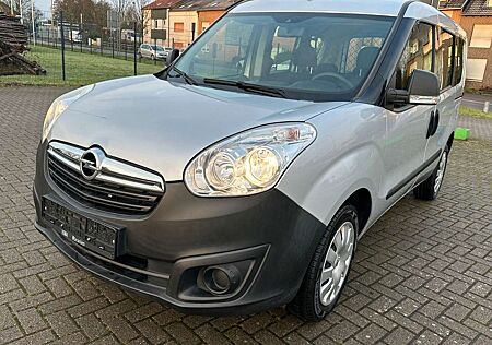 Opel Combo D Selection L1H1 *5 Sitzer *2 Schiebtüren
