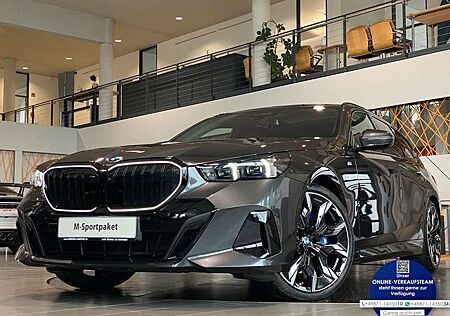 BMW 540 d M-SportPro Sbel Sthz Carbon HUD AHK ACC B&W