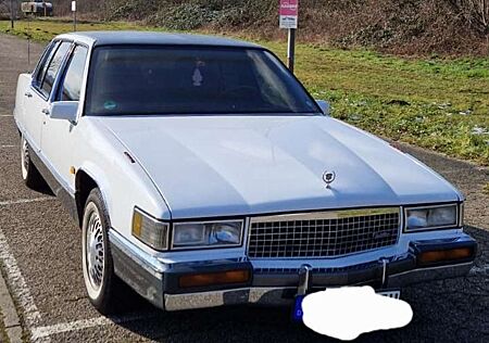 Cadillac Fleetwood Sixty