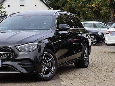 Mercedes-Benz E 300 de T 4M 3x AMG KAMERA+PANORAMA+BURMESTER
