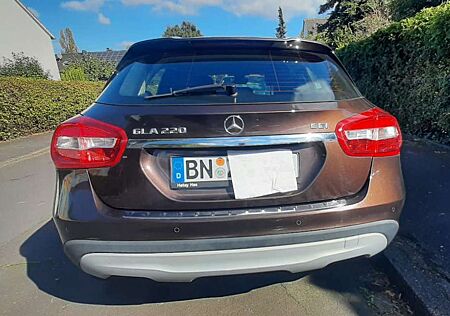 Mercedes-Benz GLA 220 CDI 7G-DCT Style