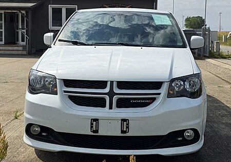 Dodge Caravan GT