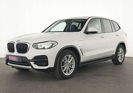 BMW X3 xDrive30e Advantage Navi|Pano|CarPlay|PDC|LED