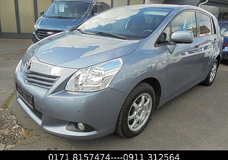 Toyota Verso Travel 7-Sitzer