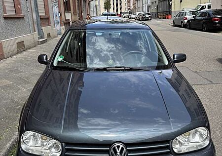 VW Golf Volkswagen Automatik Flair