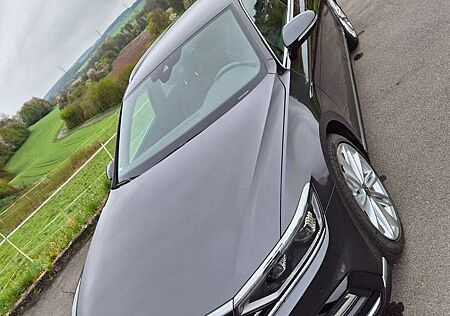 VW Passat Variant Volkswagen 1.5 TSI OPF Elegance