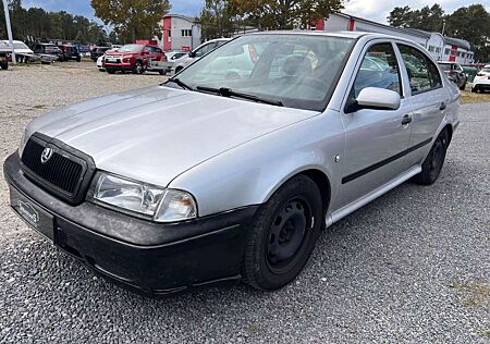 Skoda Octavia 1.6 GLX 55kW Tüv 03/2026