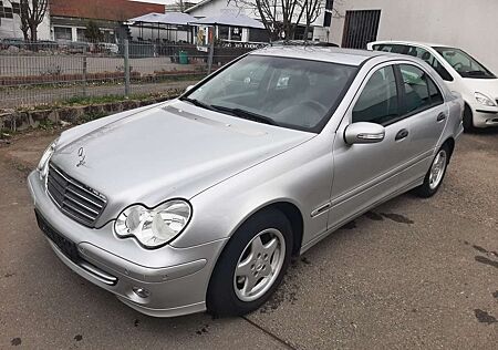 Mercedes-Benz C 180 C-Klasse Kompressor /NAVI/PDC /A.kupplung/Tempomat