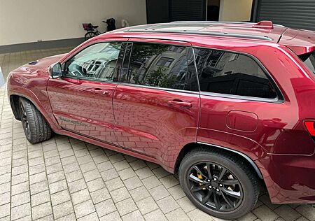 Jeep Grand Cherokee 6.2 L V8 Trackhawk auto