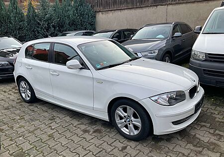 BMW 116 2,0. Klimaaut. PDC, Scheckheft,Alu