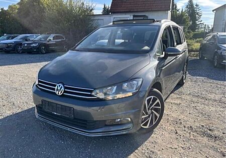 VW Touran Volkswagen 2,0 TDI,7-Sitzer,Navi,Kam,Led,PDC,Ahk,Panorama