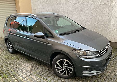 VW Touran Volkswagen 2,0 TDI,7-Sitzer,NAVI, PDC,AHK, Panorama