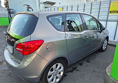 Opel Meriva 1.4 Automatik Edition