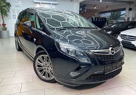 Opel Zafira Tourer 2.0 CDTI Innovation 7-Sitzer Standhzg RueFaKa Navi