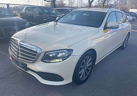 Mercedes-Benz E 220 E -Klasse T-Modell E 220d Aut Leder Kamera