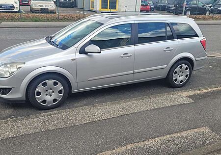 Opel Astra 1.7 CDTI Caravan DPF Navi
