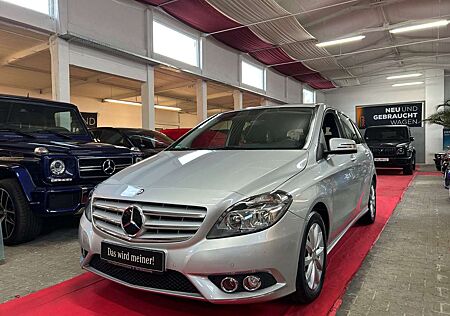 Mercedes-Benz B 180 *AHK*SHZ*KLIMA*NAVI*PDC*TEMP*SERVICE NEU*