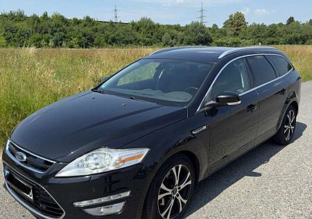 Ford Mondeo Turnier 2.2 TDCi Aut. Titanium S VOLL