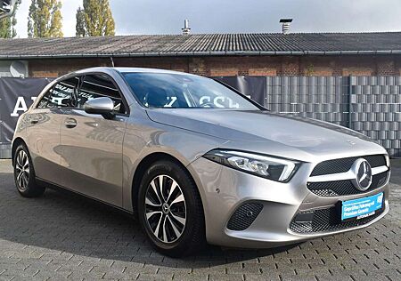 Mercedes-Benz A 180 *NAV*KLI*MULTI*LED*SHZ*PDC*KAM*TÜV*SERVICE*