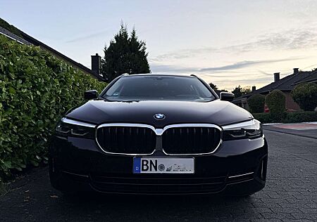 BMW 520d 520 Touring Aut.