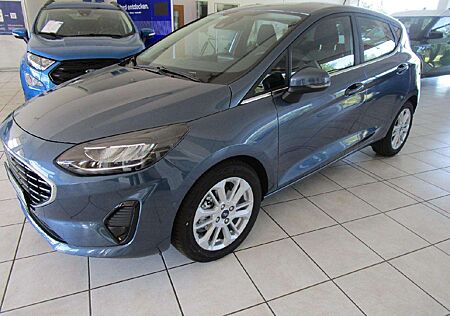 Ford Fiesta Beh. Frontscheibe, beh. Lenkrad, SH, Kamera hi.