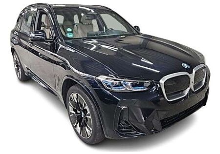 BMW iX3 Impressive BEV