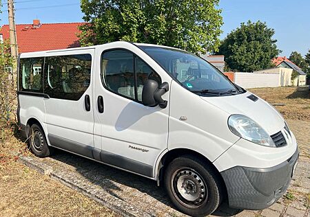 Renault Trafic 2.0 dCi 115 Passenger L1H1 Expression