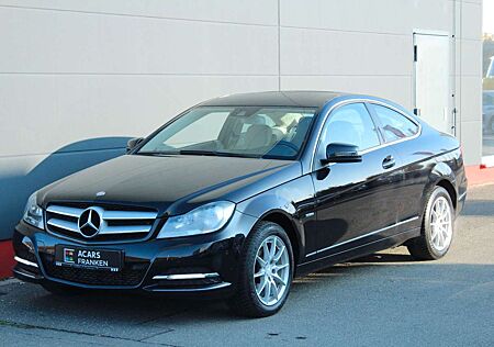 Mercedes-Benz C 180 Coupe CGI BlueEfficiency *156PS*Navi*PDC