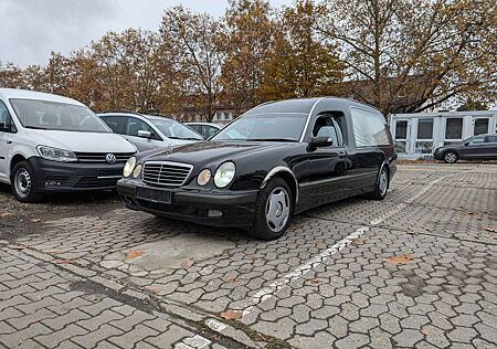 Mercedes-Benz E 270 Bestattungswagen/Leichenwagen Pollmann Tüv Neu