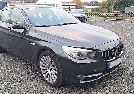 BMW 530 Diesel Autom. Grand Turismo Pano Headup Leder voll