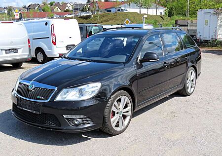 Skoda Octavia Combi"RS"DSG Leder Xenon Glasdach AHK