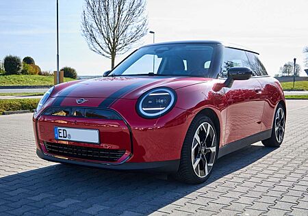 Mini Cooper 3-TÜRER Elektro E Classic Trim