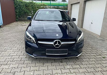 Mercedes-Benz CLA 180 Navi, R-Kamera, PDC